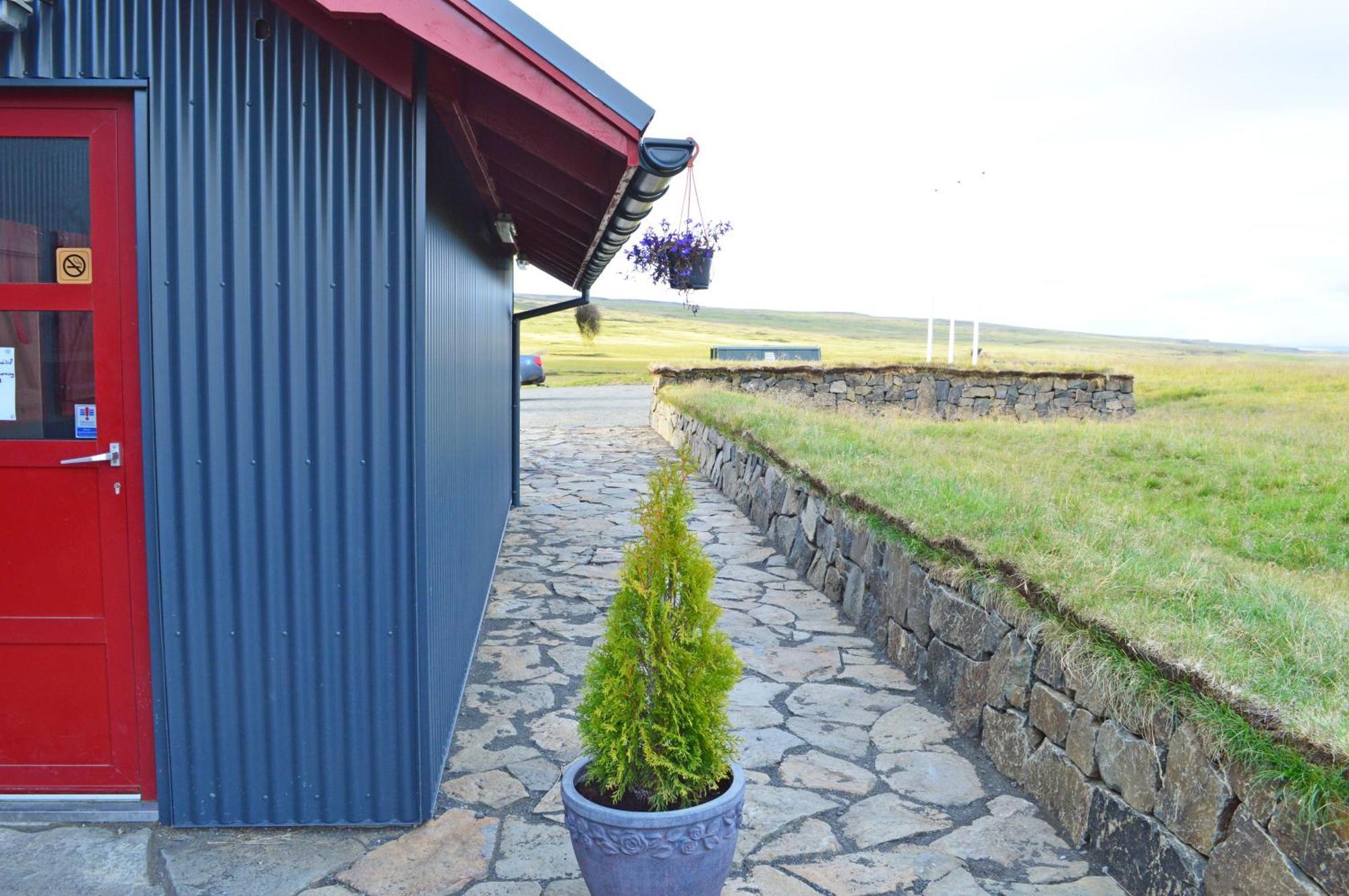 Accommodation&hot Springs *