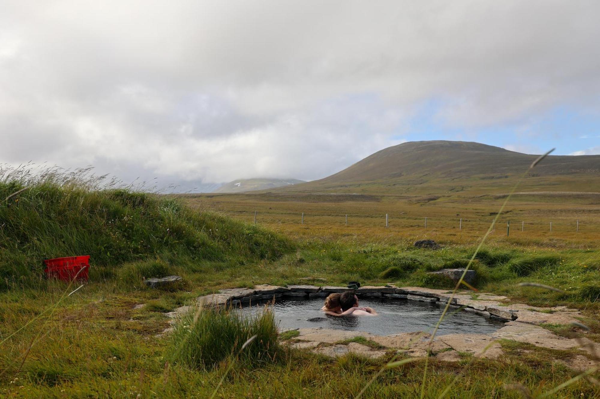 Accommodation&hot Springs